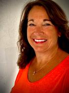 Julie Haxton photo